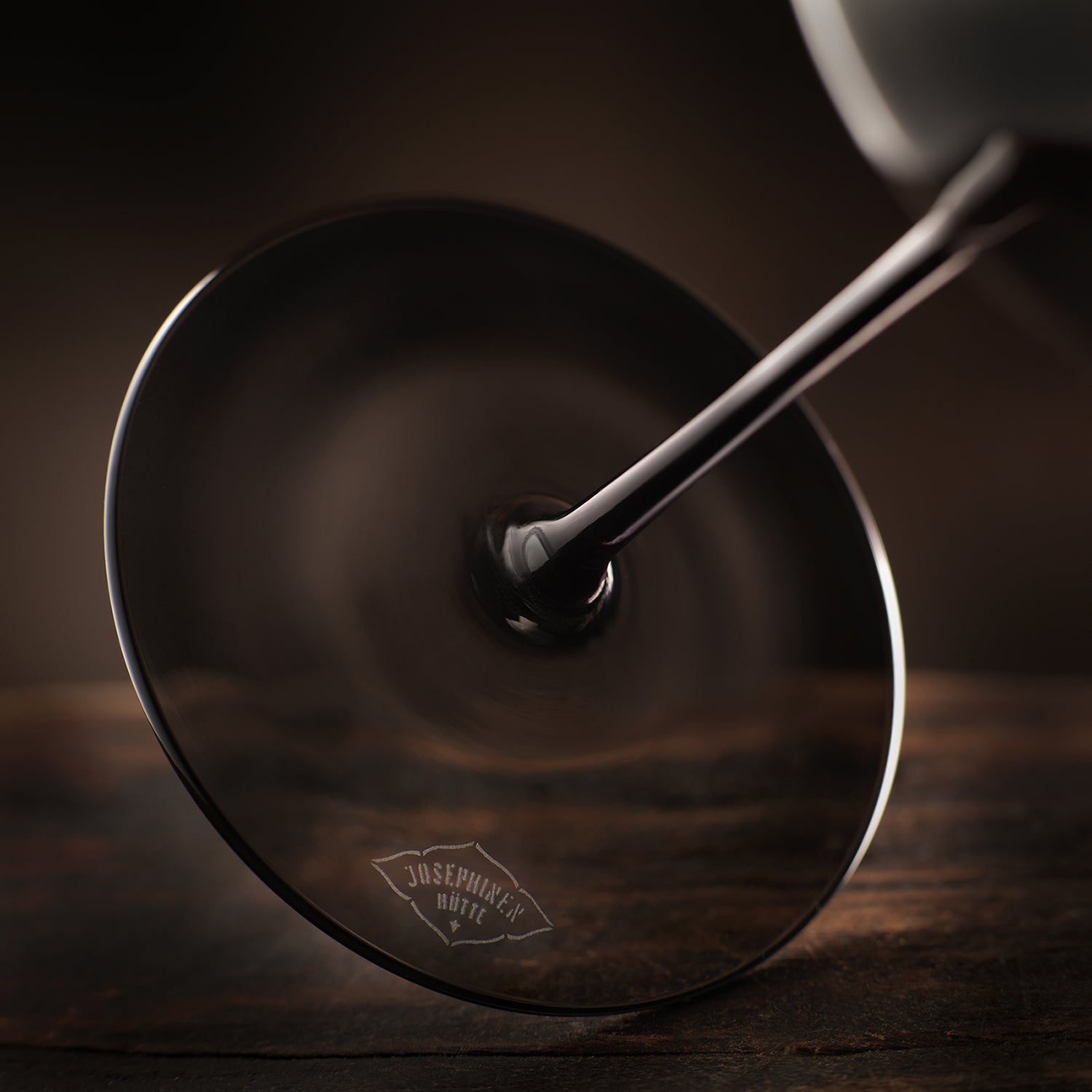 Josephine N° 3 – Black Line Limited Edition