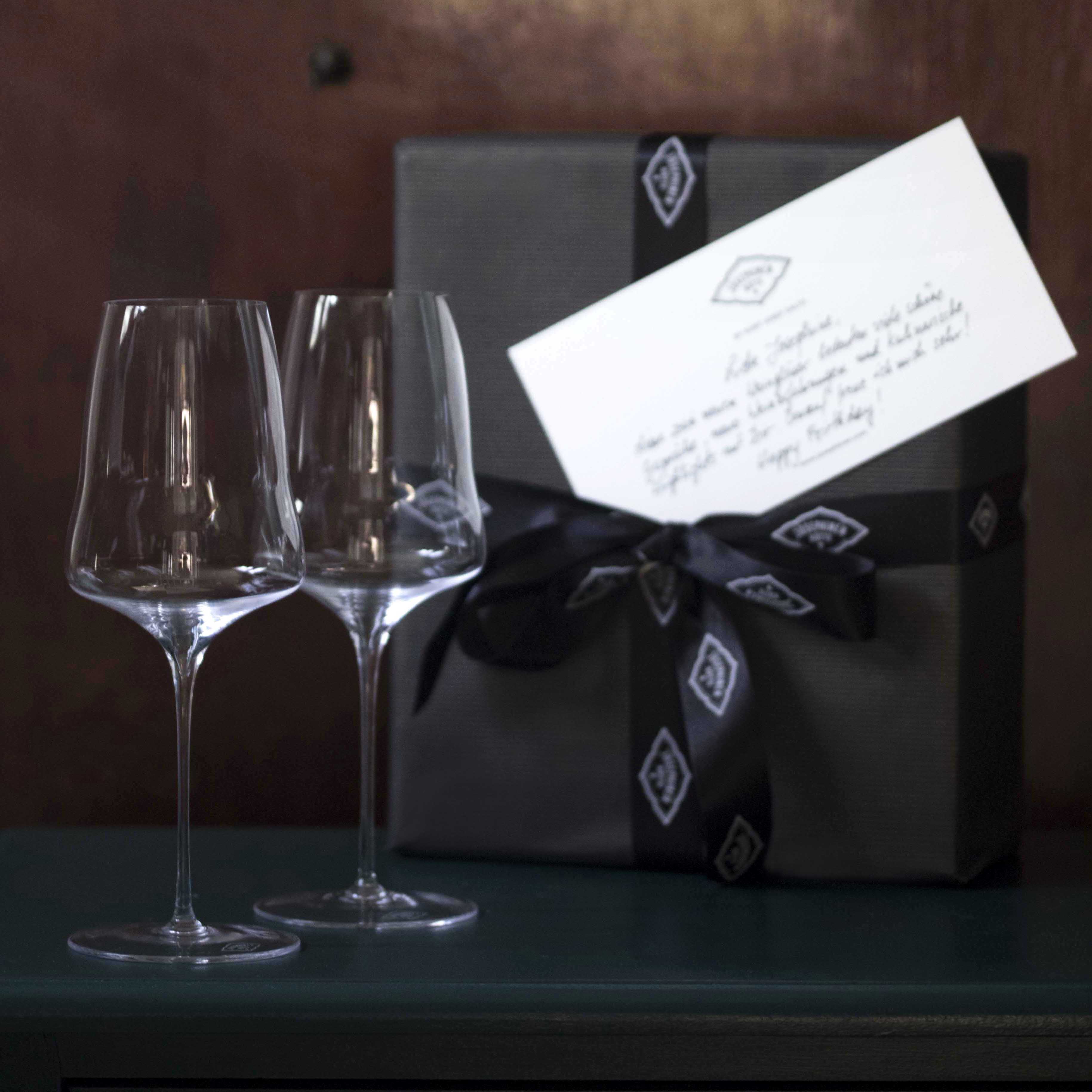 Gift Wrap & Handwritten Note